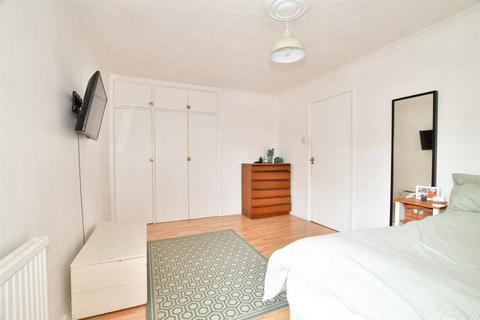 1 bedroom apartment to rent, Surrenden Road Brighton BN1
