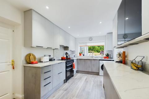4 bedroom detached house for sale, Snowdonia Way, Huntingdon, Cambridgeshire.