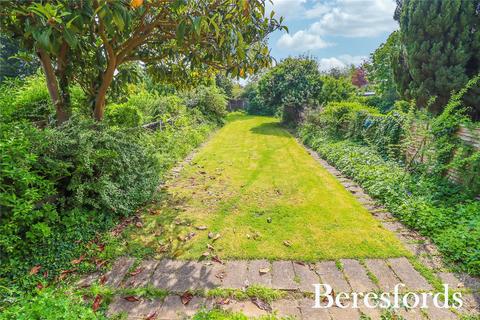 32 Cranham Gardens, Upminster, RM14 1JG