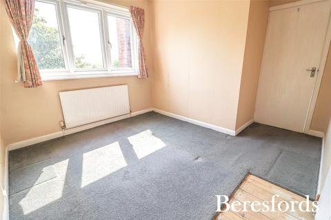 32 Cranham Gardens, Upminster, RM14 1JG