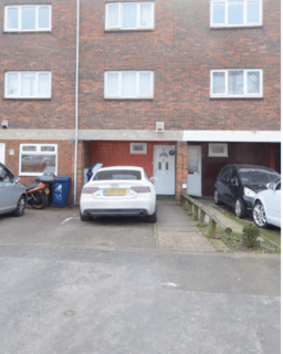 3 bedroom townhouse to rent, Greenford, UB6