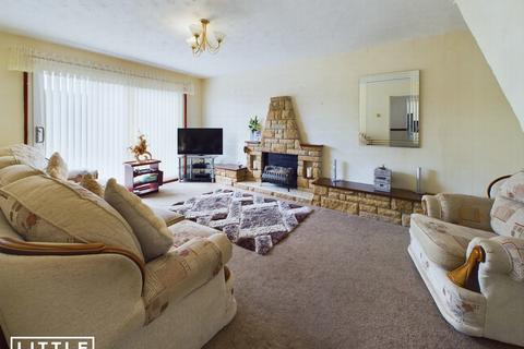 23 Ashdown Crescent, Clock Face, St Helens, WA9 4GA