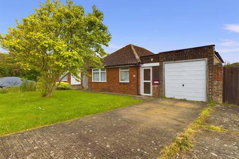 2 bedroom detached bungalow for sale, Onslow Drive, Ferring, Worthing, BN12 5RX