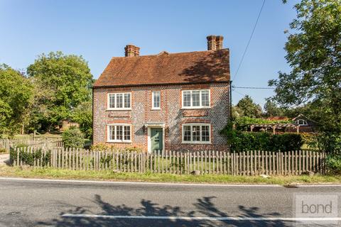 4 bedroom cottage for sale, Burnham Road, Woodham Mortimer CM9