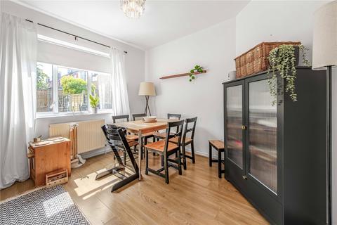 3 bedroom house to rent, Seely Road, London, SW17