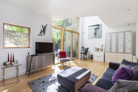 2 bedroom terraced house for sale, Collison Place, Manor Road, London, Hackney, N16