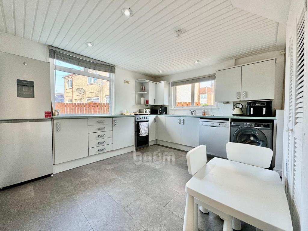 18 Larch Terrace, Beith 3 bed end of terrace house for sale £120,000