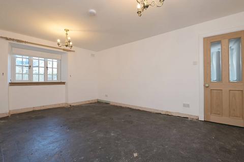 2 bedroom ground floor flat for sale, 28 Ellen's Glen Loan, Liberton, Edinburgh, EH17 7QN