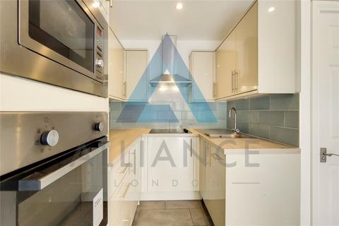 2 bedroom flat to rent, Alphabet Square, London E3