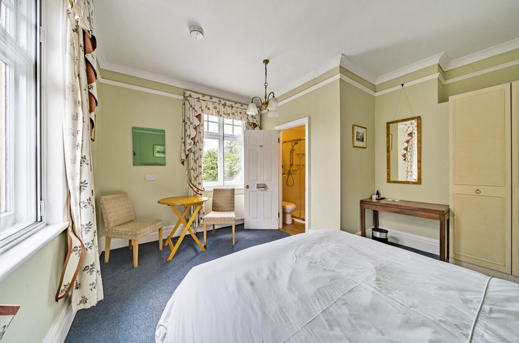 Double Ensuite Room