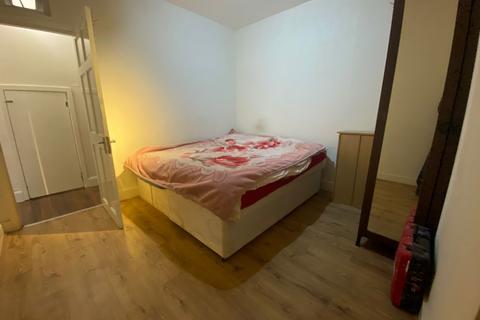 49 Victoria Road, Southall, UB2 4EE