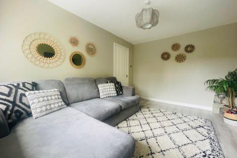 38 Greengate Lane, High Green, Sheffield, S35 3GR