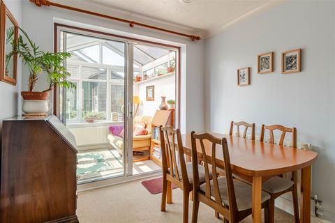 3 bedroom terraced house for sale, Park Road, Malmesbury