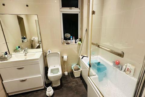 1 bedroom in a house share to rent, SINGLE ROOM | FEMALES ONLY | AVAILABLE NOW , Ilford IG5
