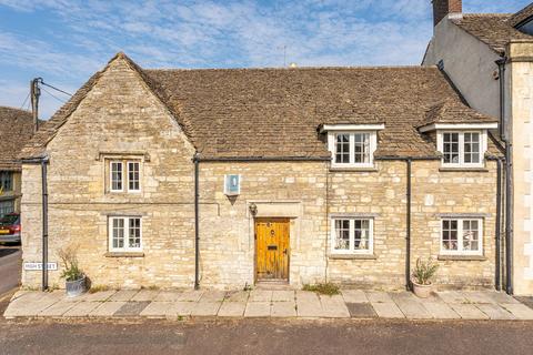 3 bedroom end of terrace house for sale, High Street, Sherston