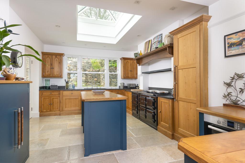 Open Plan Living Room / Dining Kitchen