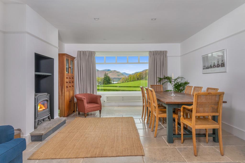 Open Plan Living Room / Dining Kitchen