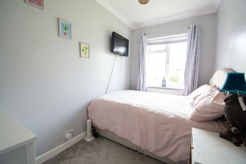 Flat 10, Cecil Court Charminster Road, Bournemouth, BH8 9RY