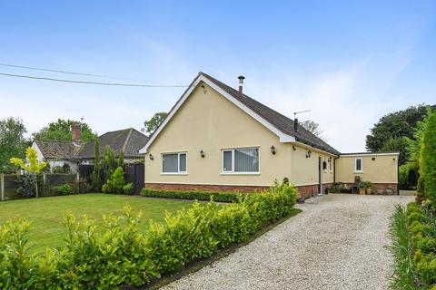 2 bedroom detached bungalow for sale, High Street, Eye IP23