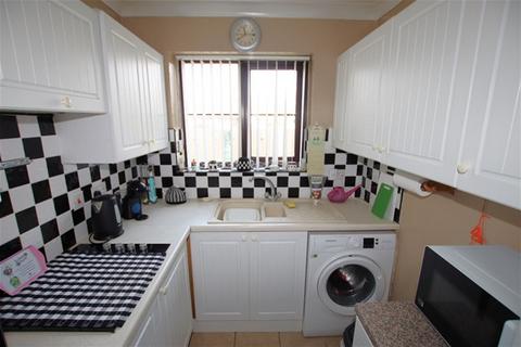 2 bedroom semi-detached bungalow for sale, Spinnaker Close, Clacton on Sea