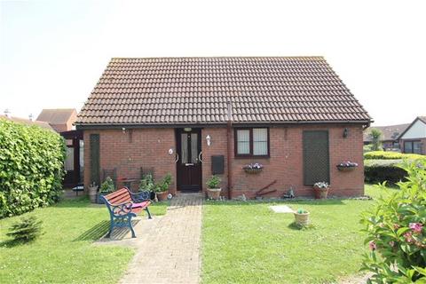 2 bedroom semi-detached bungalow for sale, Spinnaker Close, Clacton on Sea