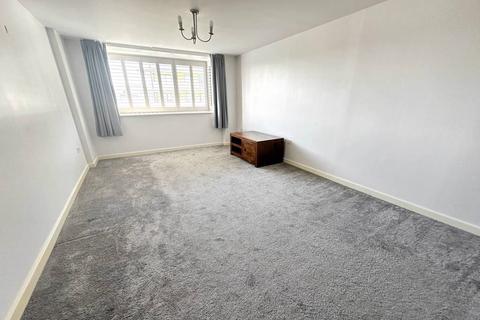2 bedroom apartment to rent, Suez Way, Saltdean, BN2 8AX