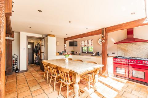 4 bedroom detached house for sale, Watlington