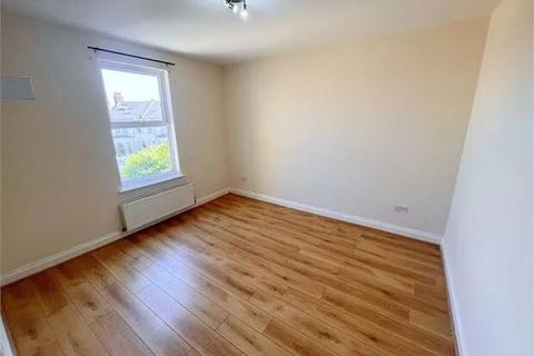 2 bedroom flat to rent, Ripon Road, Woolwich, London,
