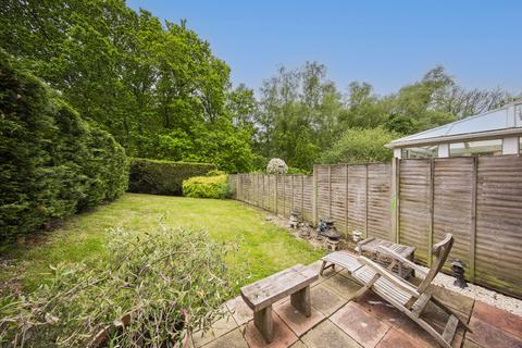 17 Coppice View, Heathfield, TN21 8YS