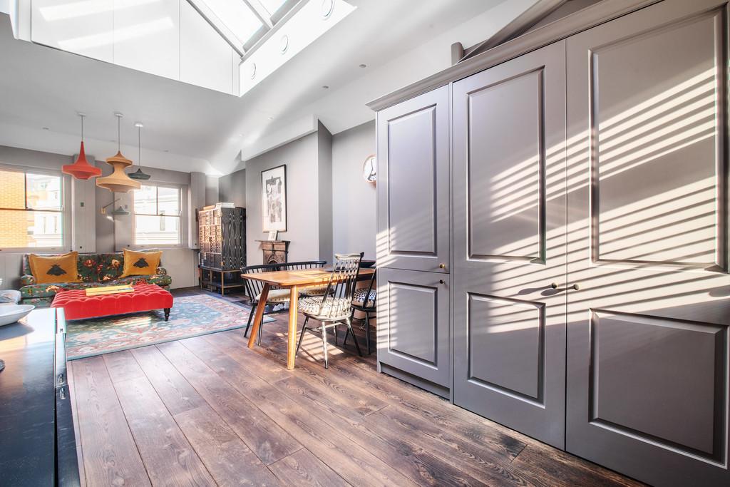 Bedfordbury 23