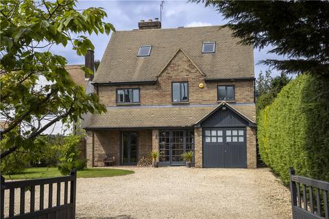 Oak Gates London Road, Moreton-in-marsh, GL56 0HE