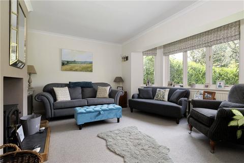 Oak Gates London Road, Moreton-in-marsh, GL56 0HE