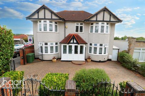 5 bedroom detached house for sale, Hall Terrace, Harold Wood