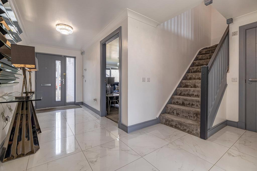 Kestrel Wynd, Newton Mearns, Glasgow... 4 bed detached house for sale