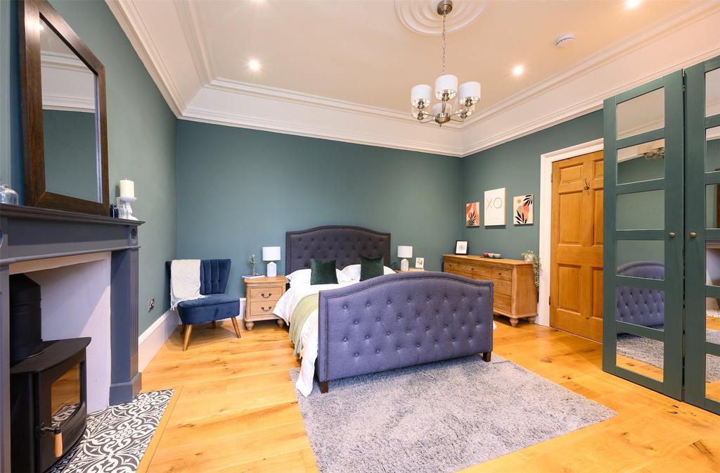 Principal Bedroom