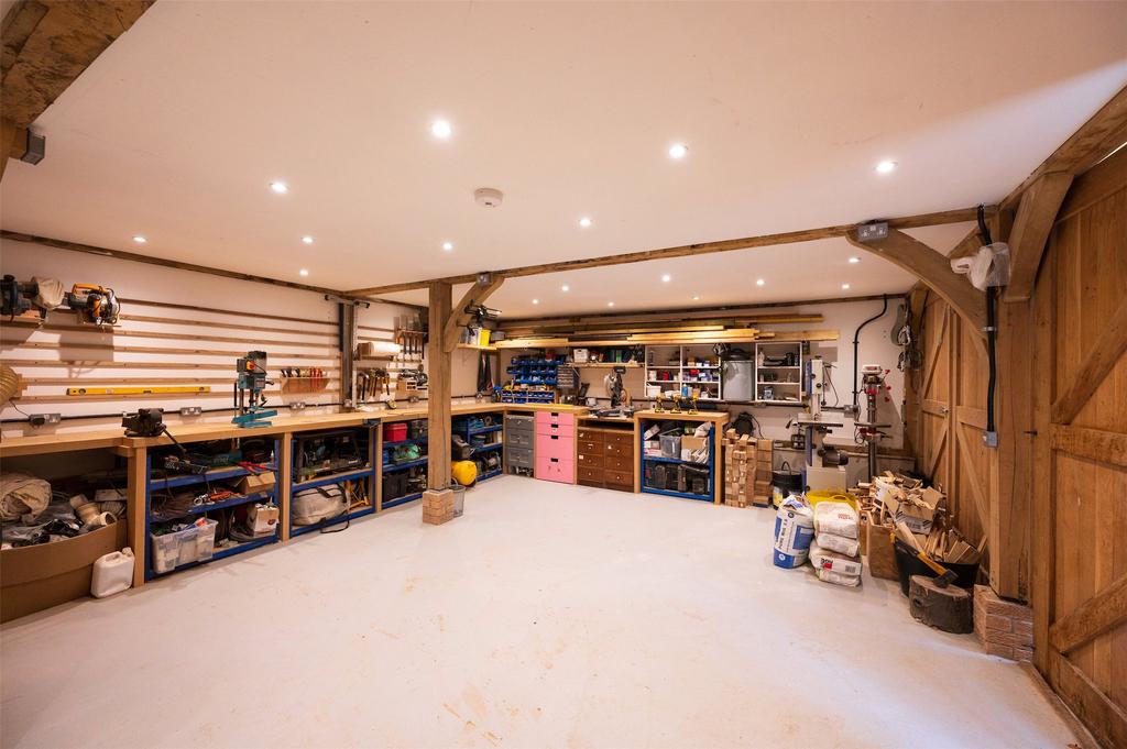 Triple Garage