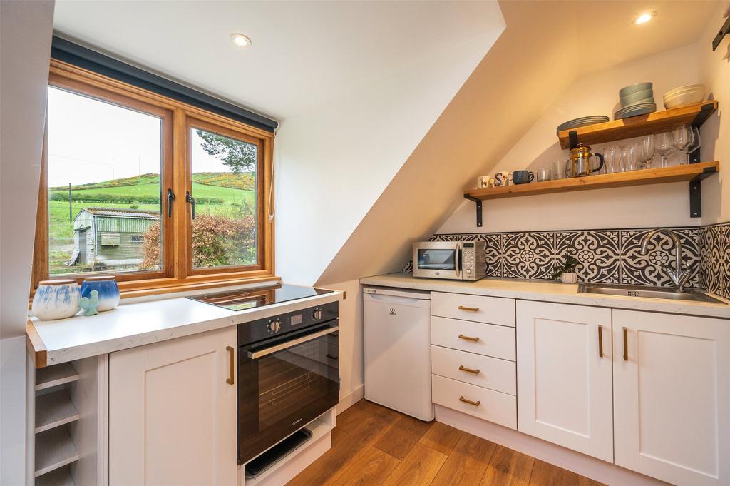 Studio Kitchenette