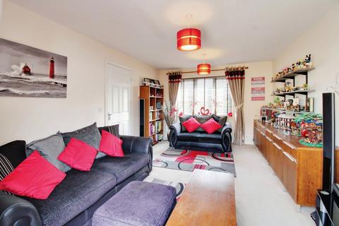 4 bedroom link detached house for sale, Phoebe Way, Swindon