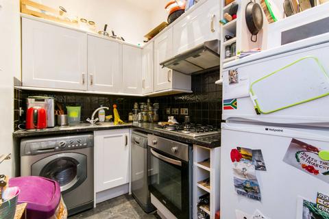 1 bedroom flat to rent, Louvaine Road, Clapham Junction, London, SW11