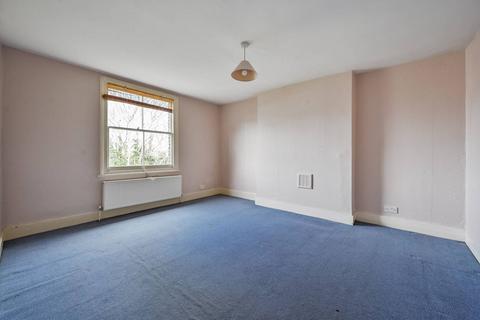 4 bedroom semi-detached house for sale, Limes Grove, Lewisham, London, SE13