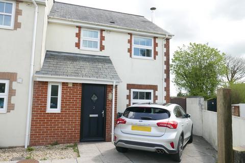 East Taphouse - 3 bedroom end of terrace house to rent