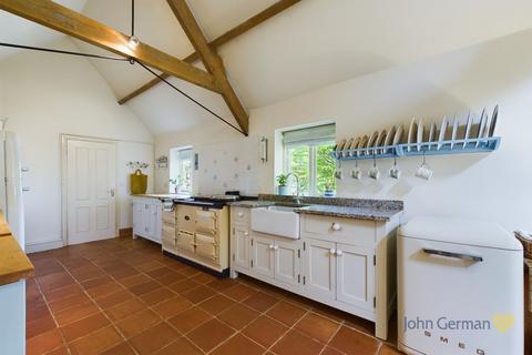 4 bedroom barn conversion for sale, Woodhouses, Melbourne