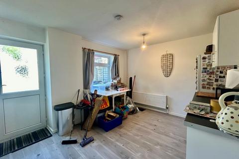 2 bedroom end of terrace house for sale, Wessex Gardens, Romsey