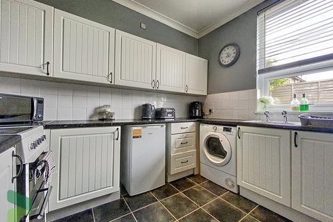 43 Avondale Road, Darwen, BB3 1NS