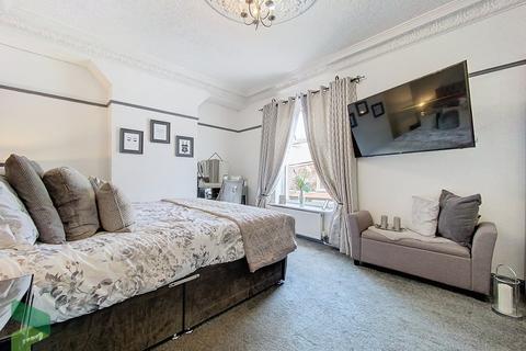 43 Avondale Road, Darwen, BB3 1NS