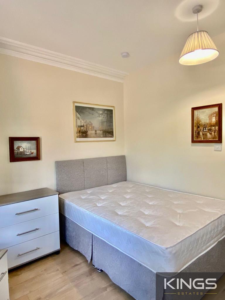 Flat A, 721 Portswood Rd (1)logo