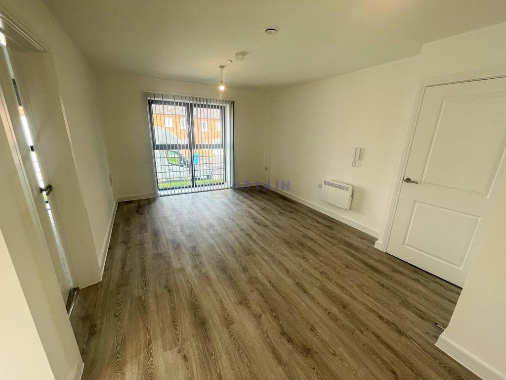 Living Room.jpg