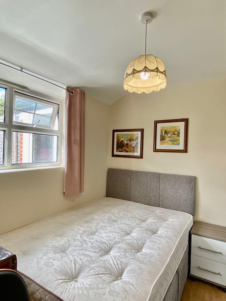 Flat C7, 721 Portswood Rd (3)