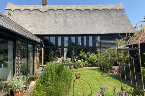 3 bedroom barn conversion for sale, Bressingham