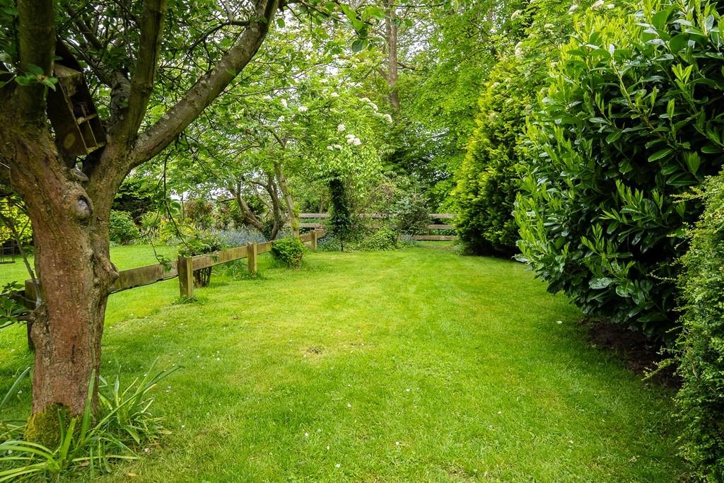 4-Bed Barn Conversion, Caughall - Rear Garden